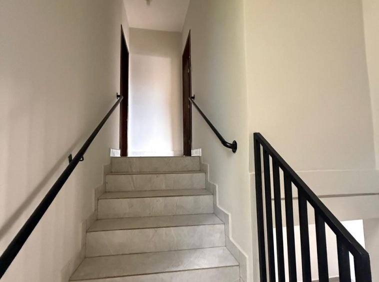 Sobrado próximo ao Parana Família