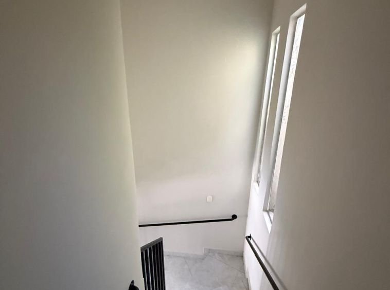 Sobrado próximo ao Parana Família