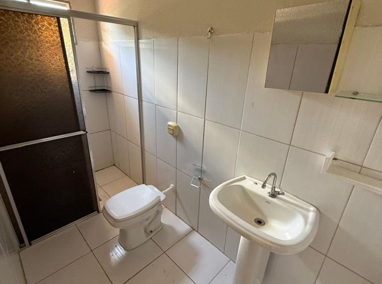 Sobrado próximo ao Parana Família