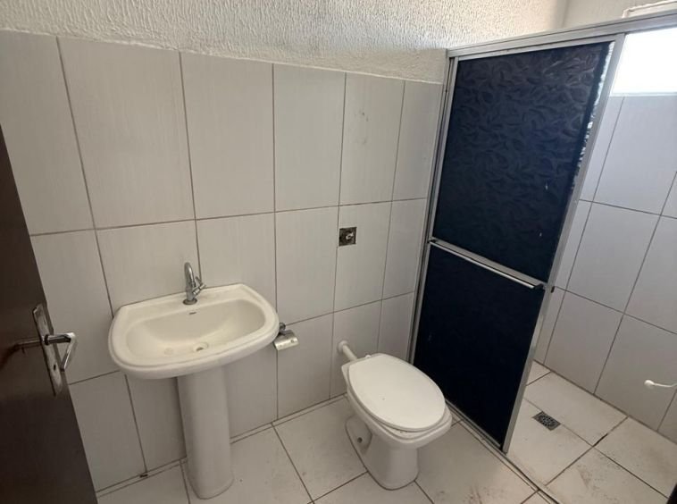 Sobrado próximo ao Parana Família