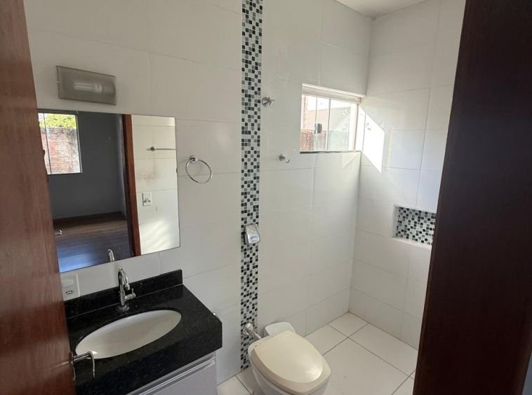 CASA NO JARDIM ARAUCÁRIA!