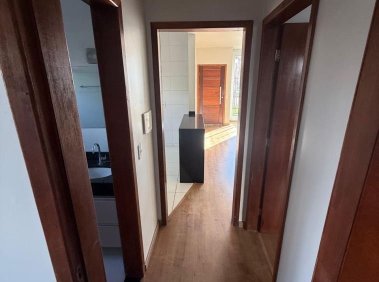 CASA NO JARDIM ARAUCÁRIA!