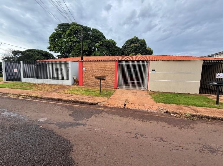 Casa próximo a academia coliseu