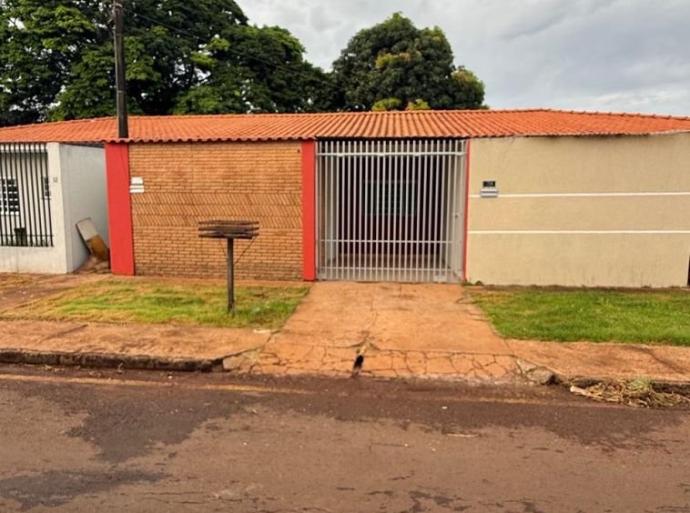 Casa próximo a academia coliseu