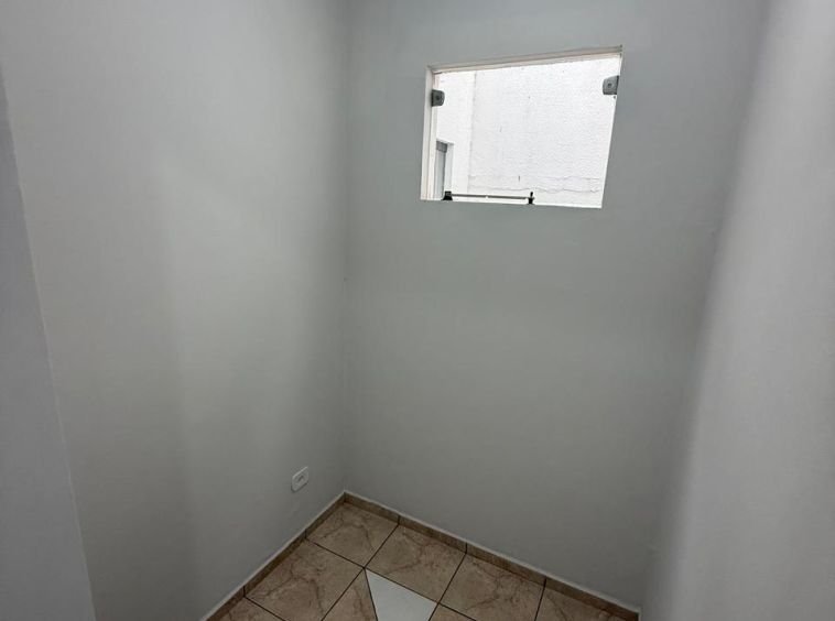 Casa próximo a academia coliseu