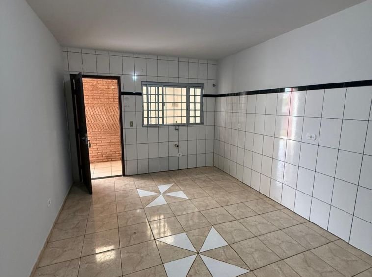 Casa próximo a academia coliseu