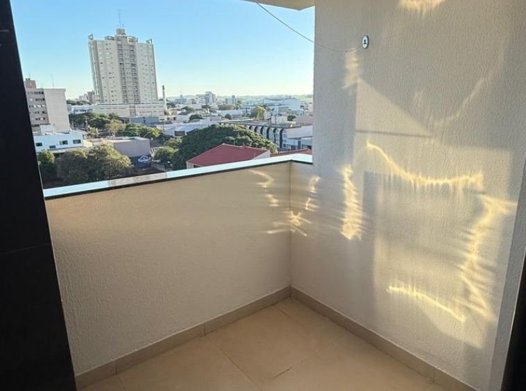 Apartamento no centro com sacada gourmet!