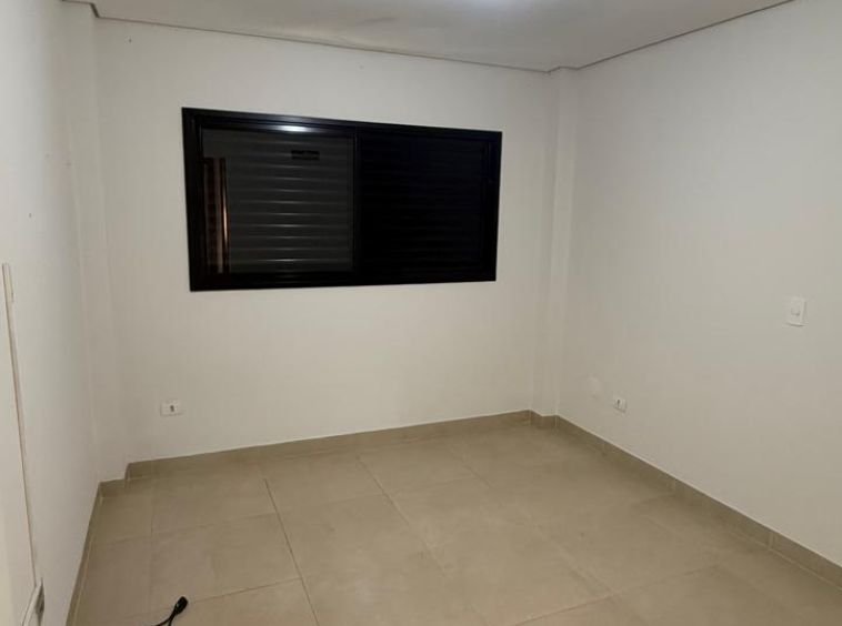 Apartamento no centro com sacada gourmet!