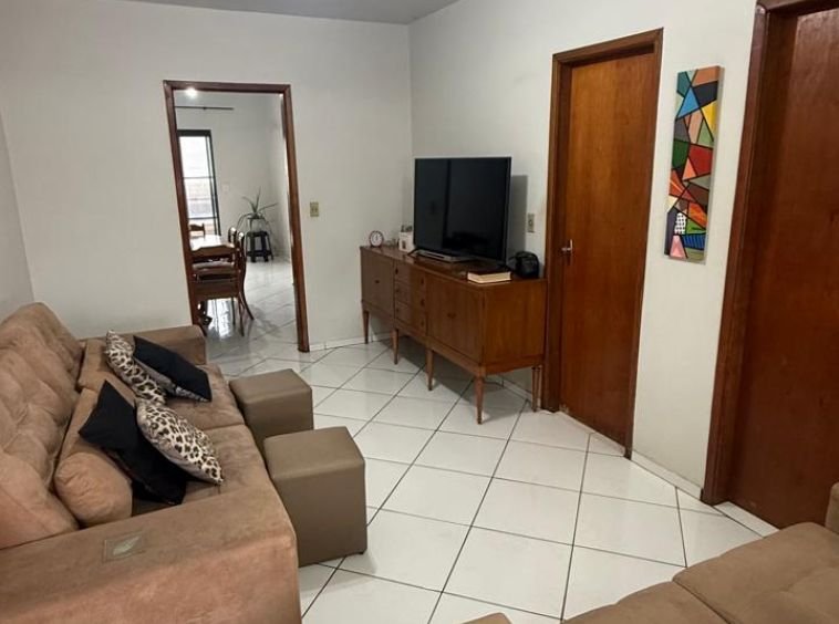 Área Comercial com residencial à Venda
