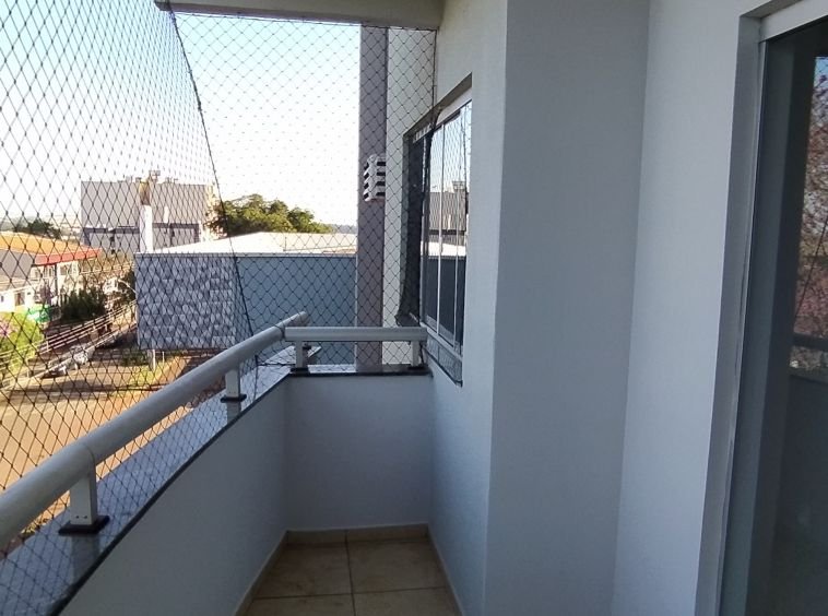 Apartamento com duas vagas ao lado do centro catequético!