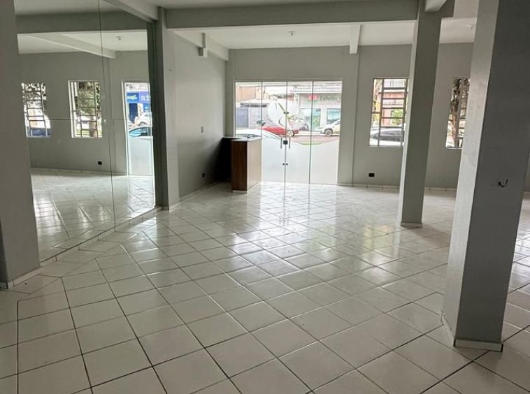 SALA COMERCIAL PRÓXIMO AO INTEGRADO