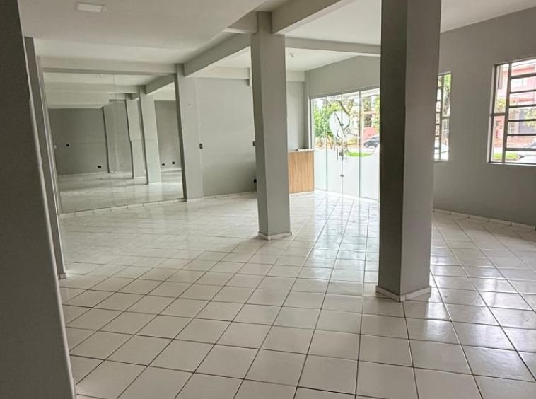 SALA COMERCIAL PRÓXIMO AO INTEGRADO