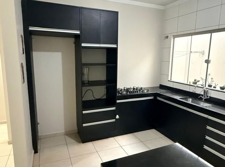 CASA PRÓXIMO AO CAMPUS!