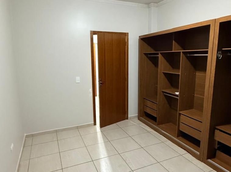 CASA PRÓXIMO AO CAMPUS!