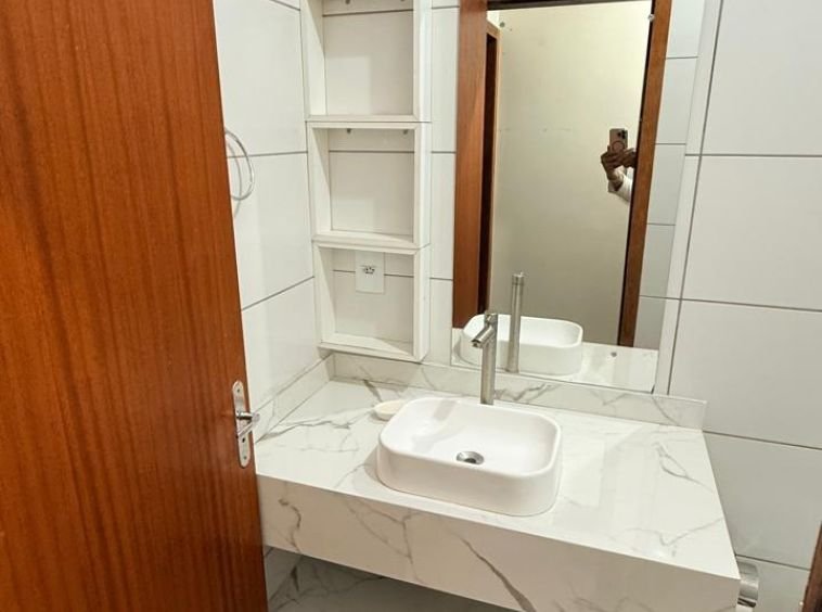 CASA PRÓXIMO AO CAMPUS!
