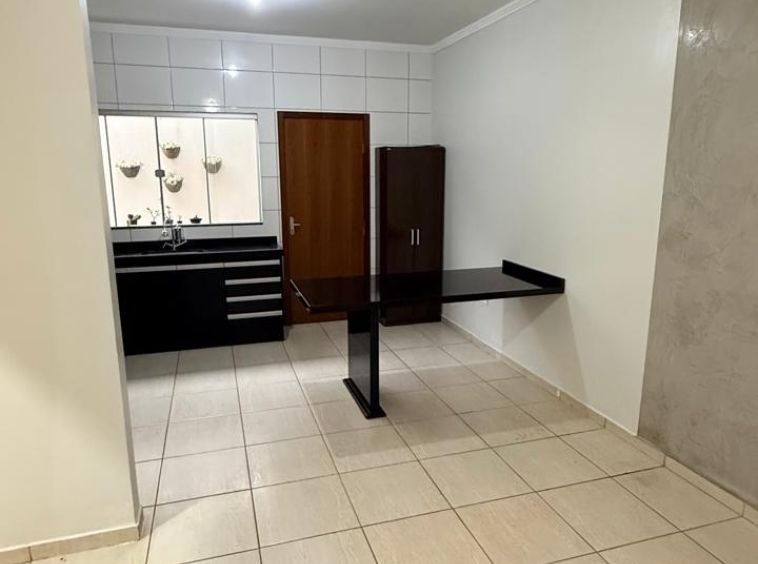 CASA PRÓXIMO AO CAMPUS!